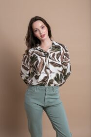 poukamisa-ekrou-kafe-me-tropical-print (1)